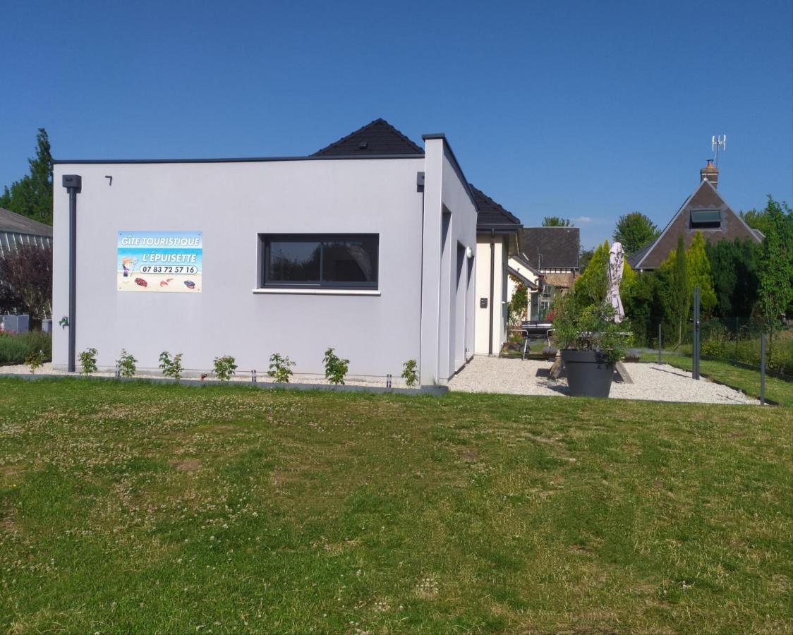 Holiday home Touristique L'epuisette Neville